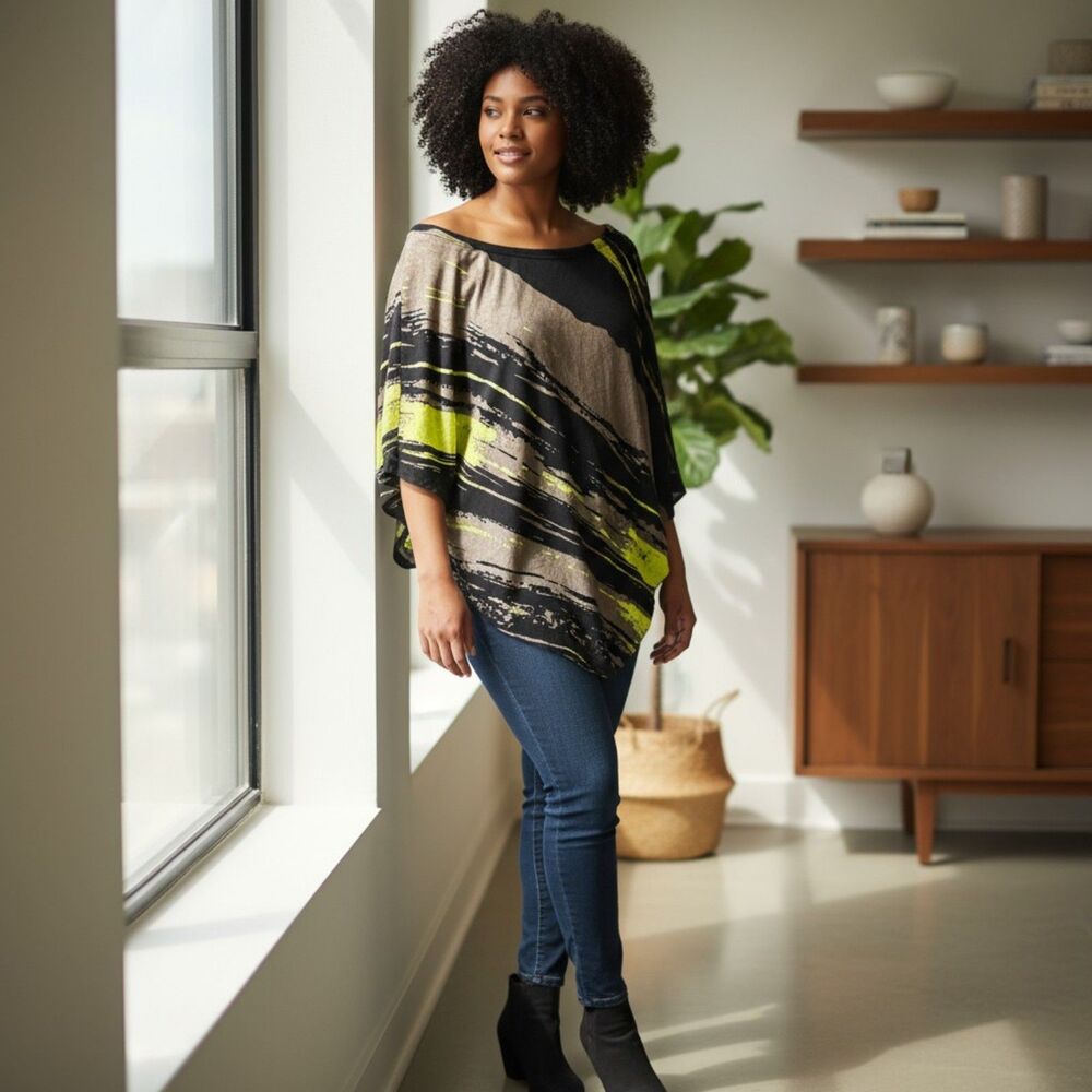 Voxx New York Women's Asymmetric Hem Tunic Top Long Sleeve Paint Stripe Print M